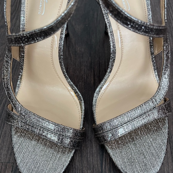 IMAGINE BY VINCE CAMUTO•SIZE 41•SILVER GRAYISH STRAPPED STILLETO’S - Picture 8 of 16